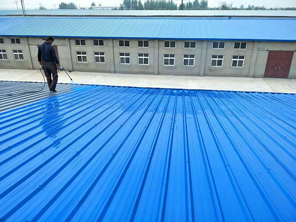 聂荣 彩钢瓦喷漆翻新工业厂房、仓库